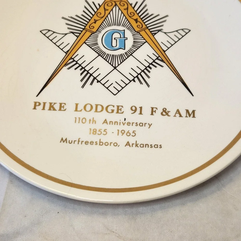 VINTAGE Masonic Freemason Decorative 9